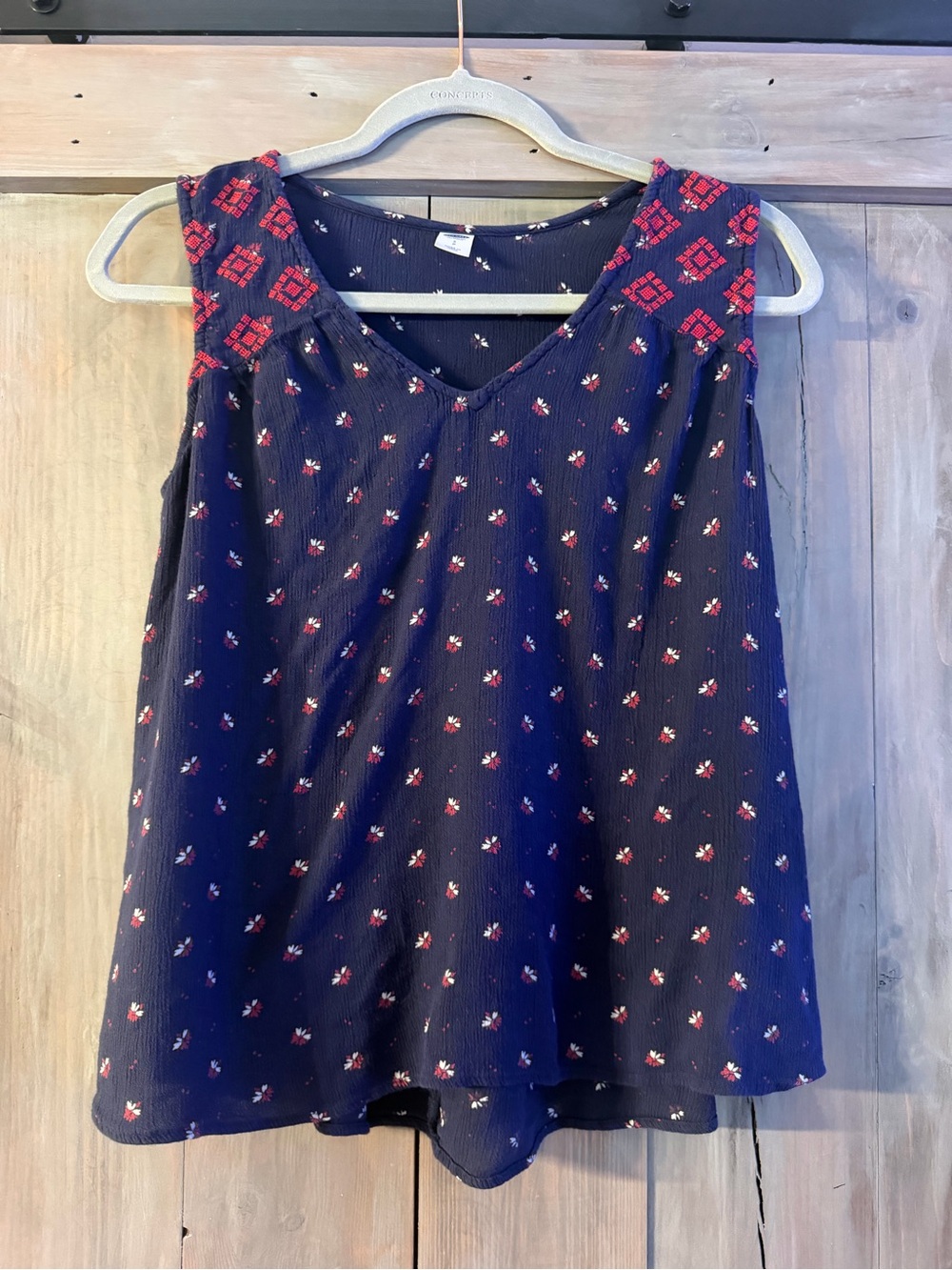 Old Navy Navy Floral Sleeveless Camisole with Red Embroidered Shoulders